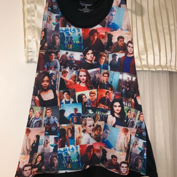RIVERDALE TANKTOP - Picture 2 of 5